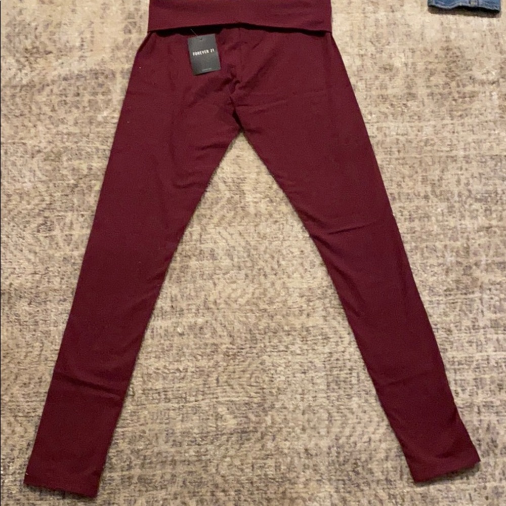 Forever 21 burgundy leggings